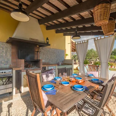 Holiday home Charming In *